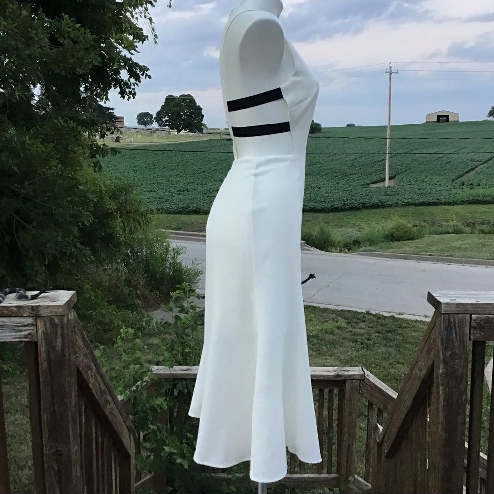 NBD White Midi Cut Out Sides Fit And Flare Dress Size Large - Picture 4 of 12